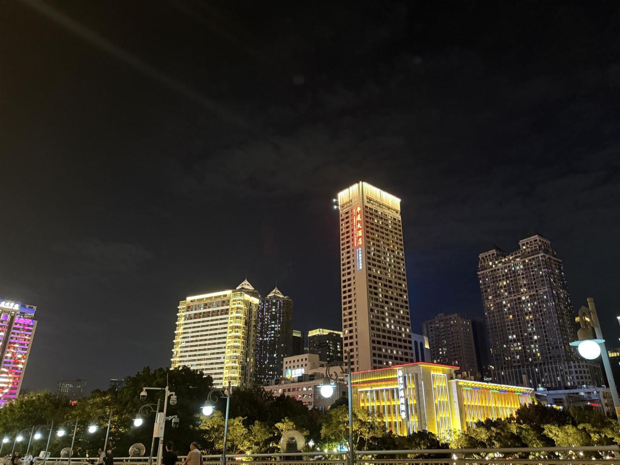 Waifiden Guangzhou Haizhu Square Wanyi Apartment Esterno foto